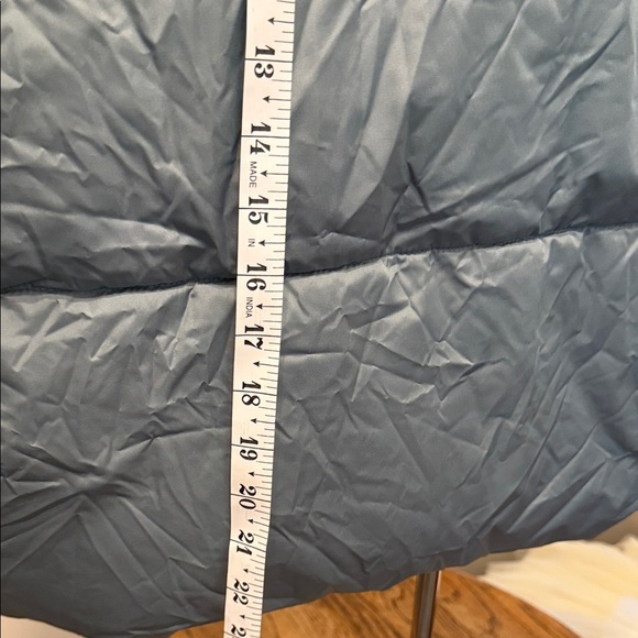 NWT Old Navy Light Green Women’s Puffer Vest Sz XL Cabincore Outdoors - Picture 9 of 9